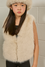 Load image into Gallery viewer, Girls Faux Fur Vest