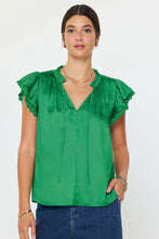 Load image into Gallery viewer, pleat flutter sleeve blouse