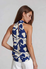 Load image into Gallery viewer, halter twist neck print top