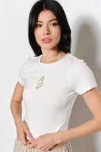 Load image into Gallery viewer, beaded seashell tee