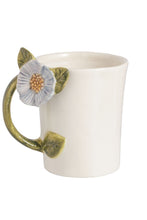 Load image into Gallery viewer, floral handle mug