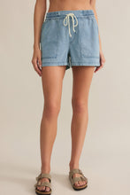 Load image into Gallery viewer, patch pocket denim short