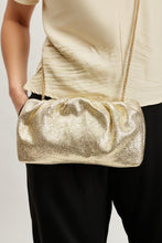 Load image into Gallery viewer, Metalllic Ruched Clutch