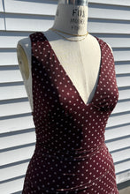 Load image into Gallery viewer, dot v neck ruched dress