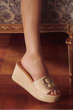 Load image into Gallery viewer, raffia buckle wedge sandal