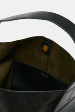 Load image into Gallery viewer, pocket strap tote
