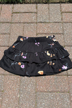Load image into Gallery viewer, girls floral tiered skirt