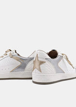 Load image into Gallery viewer, white snake laceup sneaker
