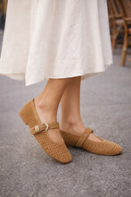 Load image into Gallery viewer, perforated suede flat