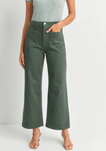 Load image into Gallery viewer, patch pocket wide leg jean