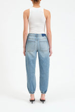 Load image into Gallery viewer, patch pocket denim jogger