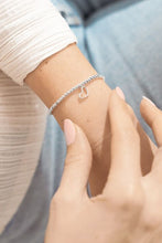 Load image into Gallery viewer, bracelet - amazing auntie