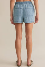 Load image into Gallery viewer, patch pocket denim short