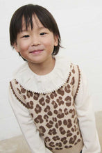 Load image into Gallery viewer, girls leo knit vest