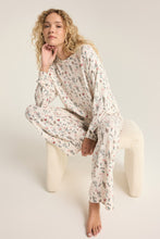 Load image into Gallery viewer, holiday spirits lounge top