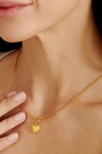 Load image into Gallery viewer, waterproof love heart necklace