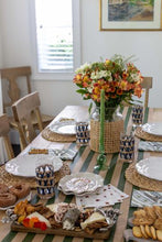 Load image into Gallery viewer, pumpkin wood tray set