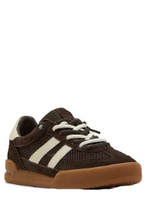 Load image into Gallery viewer, low top stripe sneaker