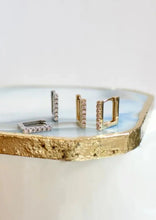 Load image into Gallery viewer, cz square huggie hoop