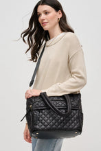 Load image into Gallery viewer, quilted nylon tote