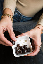 Load image into Gallery viewer, resin accent dipping bowl set 3