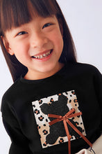 Load image into Gallery viewer, girls leo teddy tee

