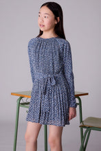 Load image into Gallery viewer, tween leo pleat dress

