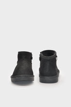 Load image into Gallery viewer, girls lined boot
