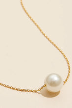 Load image into Gallery viewer, 1 pearl necklace
