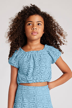 tween top