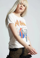 Load image into Gallery viewer, def leppard tee
