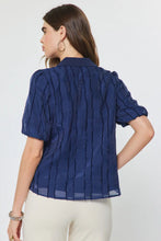 Load image into Gallery viewer, collared short sleeve check blouse

