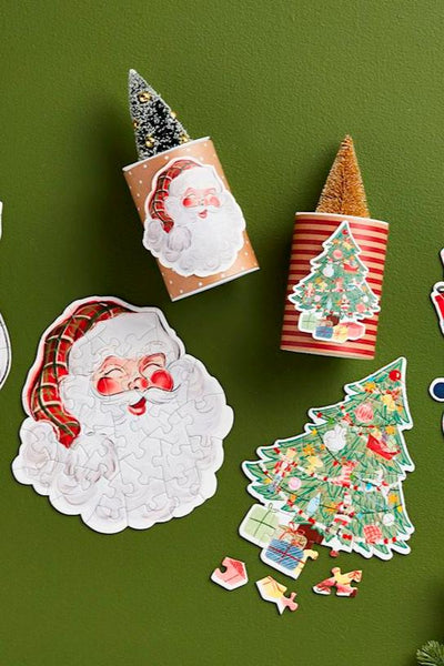 holiday puzzle set