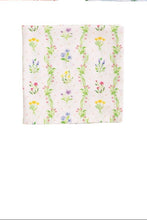 Load image into Gallery viewer, floral print towel
