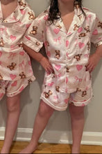 Load image into Gallery viewer, girls loungewear set bears + bows
