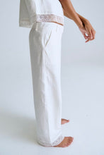 Load image into Gallery viewer, Tween crochet trim pant 
