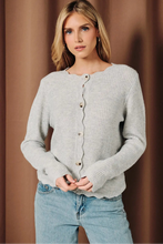Load image into Gallery viewer, Scallop Trim Button Cardigan
