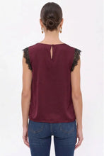 Load image into Gallery viewer, Lace Trim V Neck Sleeveless Blouse
