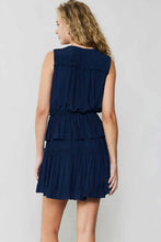 Load image into Gallery viewer, sleeveless surplice tiered dress
