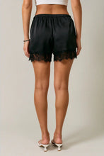 Load image into Gallery viewer, Lace Trim Midrise Shorts
