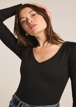 Load image into Gallery viewer, long sleeve smooth v neck top
