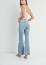 Load image into Gallery viewer, midrise boot cut jean
