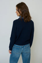 Load image into Gallery viewer, denim collar sweater
