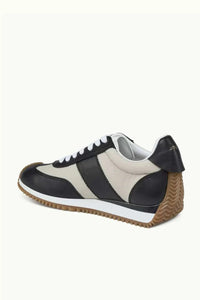 leather stripe sneaker