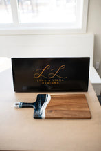 Load image into Gallery viewer, resin dip cheese board med metallic
