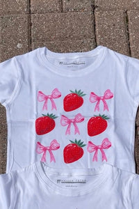 girls strawberries + bows tee