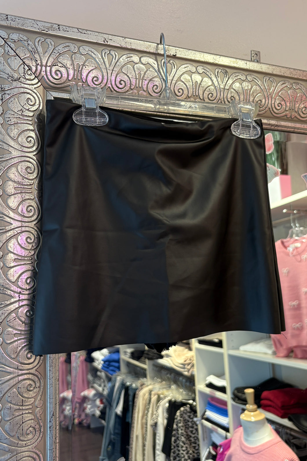 girls faux lether mini skort