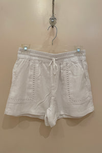 crochet trim pocket shorts
