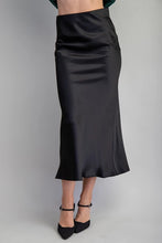 Load image into Gallery viewer, midi satin skirt
