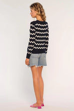 Load image into Gallery viewer, zig stripe sweater
